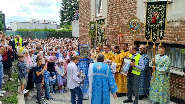 Посещение  нашего храма  иконы Пресвятой  Богородицы _ Курская Коренная